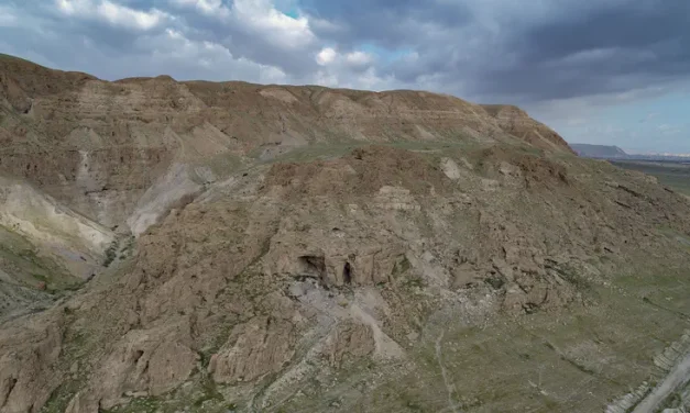 New AI study: Where did the Dead Sea Scrolls come from?