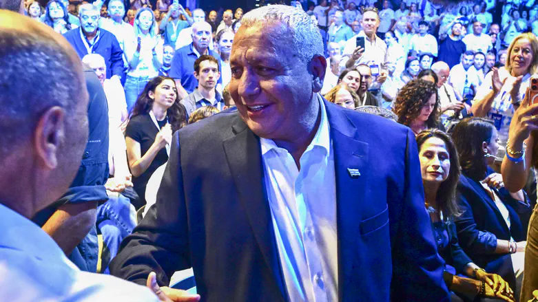Eisenkot launches campaign: ‘I will be the Prime Minister of all Israelis’