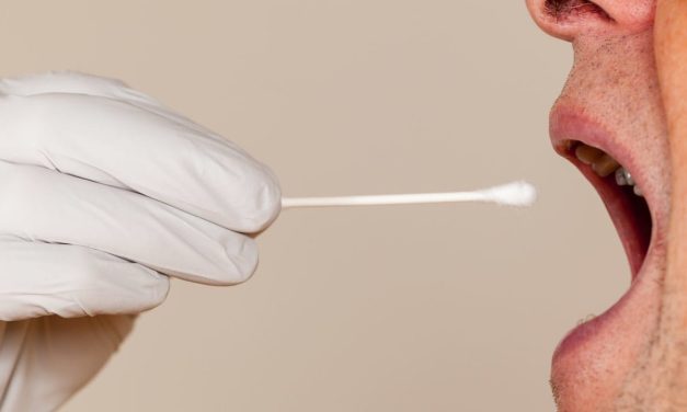 Oral inflammation may impair female fertility, new Israeli research shows