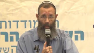 Rabbi says service in top IDF commando unit forbidden after woman joins ranks