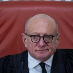 High Court rules that Justice Minister Yariv Levin must cooperate with rulings