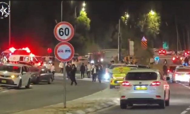 ‘Black flag over democracy’: Politicians slam haredi break in to Beit Shemesh police station
