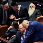 Bill to dissolve Knesset passes first reading, advancing process to move up elections