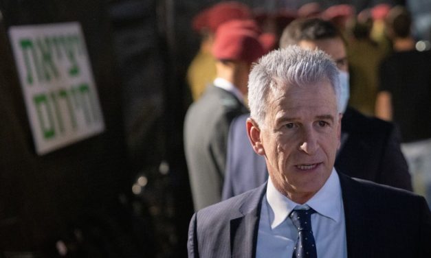 Outgoing Mossad chief Barnea urges Israel to topple wounded Iranian regime