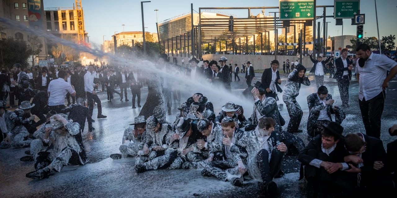 Riot at Justice Sohlberg’s home exposes dangerous double standard on Israeli rule of law – comment