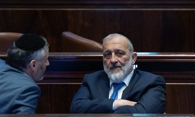 Haredi parties to advance bill granting draft evaders equal rights to IDF soldiers