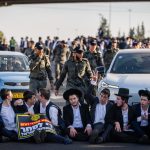 Haredi activists rush to Ashdod checkpoint after draft dodgers detained in stop