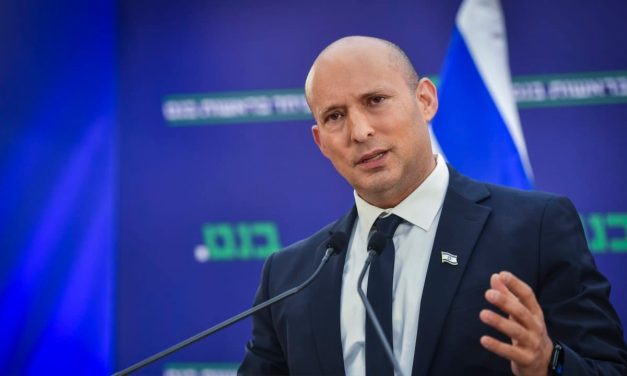 Bennett launches critique against Netanyahu, claims he is the ‘only one’ who can defeat him