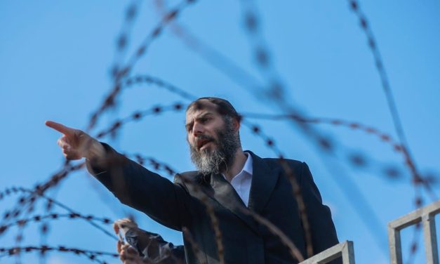 ‘Release Sohlberg’s hostages’: Soldiers, haredi protesters clash outside of Military Prison 10