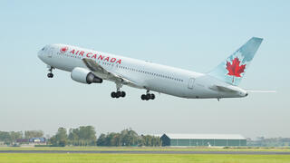 Ex-Air Canada captain accused of flying passenger jets for years without license