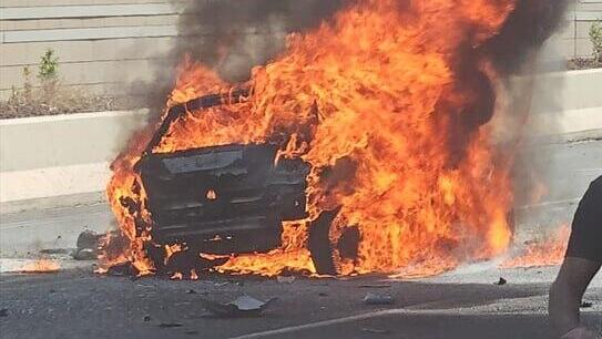 Car blast rocks major Tel Aviv highway during rush hour; man killed