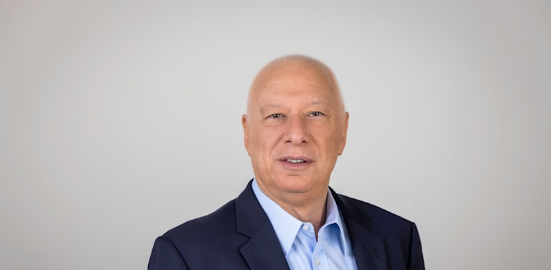 Chaim Katzman seeks to sell control of G City