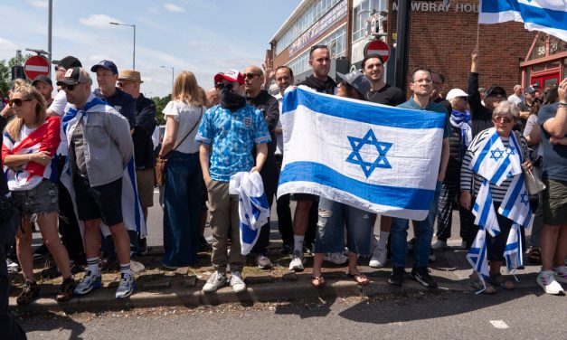 Organizers of London Israeli real estate fair apologize after West Bank properties surface despite denials