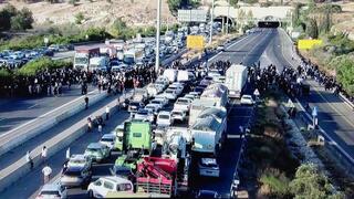 Ultra-Orthodox protests cause nationwide traffic chaos and Ben Gurion Airport disruption