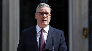 Starmer resigns after Labour revolt, plunging Britain into political turmoil