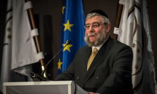 Rabbi urges Jewish future for Hitler bunker site
