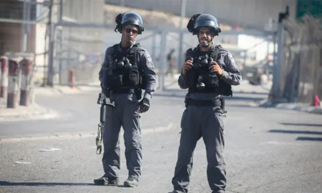 Unusual incident at Qalandiya Crossing