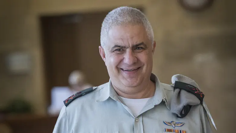 Ex-IDF spokesman calls for separate IDs for draft evaders