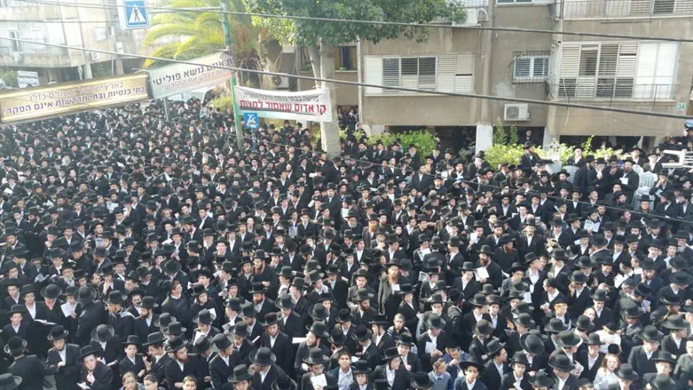 Gur hasid arrested as concerns of mass protests grow
