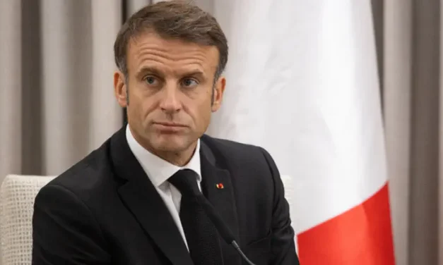 Explosions near Syria hotel where Macron is staying