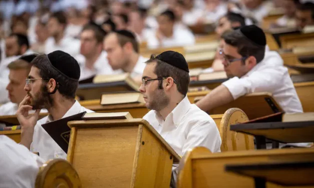 Thousands of haredim lose eligibility for discounted homes