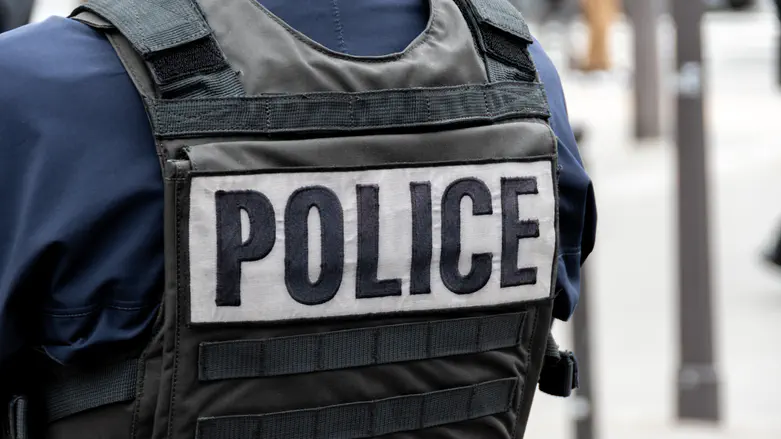 France: 6 arrested for plot to attack synagogue