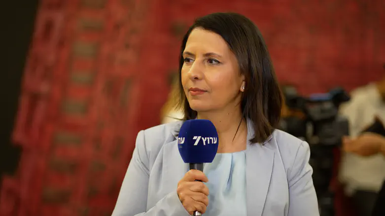 Minister Gamliel: ‘We’ll carry out voluntary emigration plan, continue until full victory’