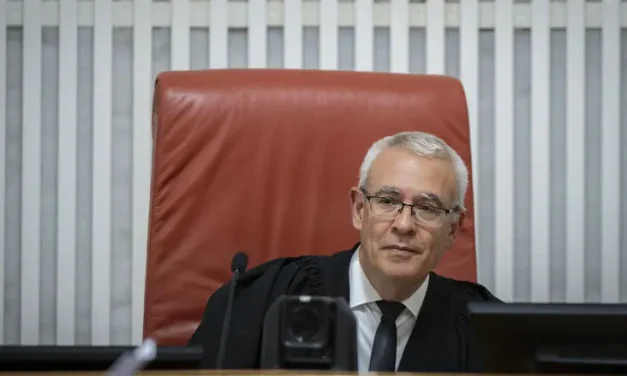 Supreme Court freezes law barring arrest of haredi draft-evaders