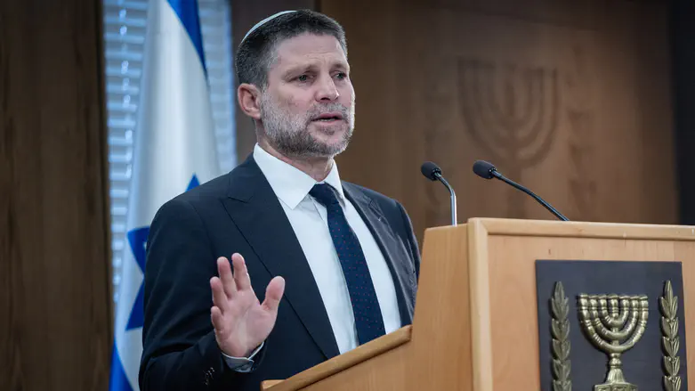 Judea and Samaria: Plan to pave safe access roads takes off