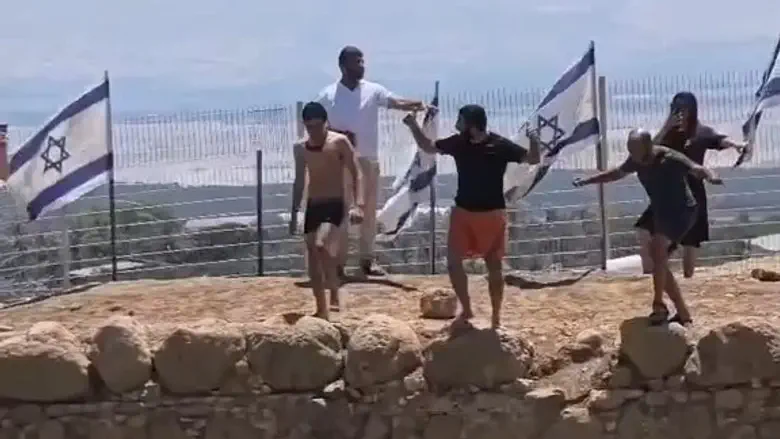 Watch: Tzvi Succot jumps into Herod’s Pool