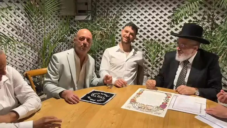 Watch: Couple who survived October 7 massacre celebrate wedding