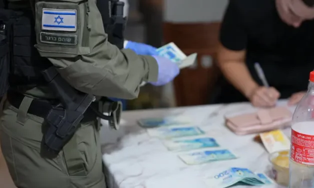 Footage from arrests | Undercover agent takes down protection racket
