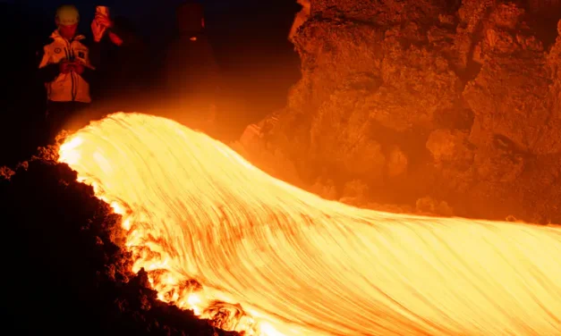 Mount Etna eruption disrupts air travel in Sicily; Israir diverts flights to Palermo