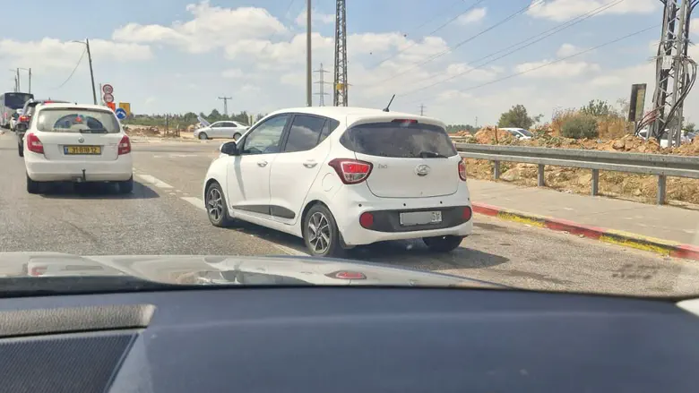 Abduction scare in Gush Etzion after soldier seen in Arab boyfriend’s car
