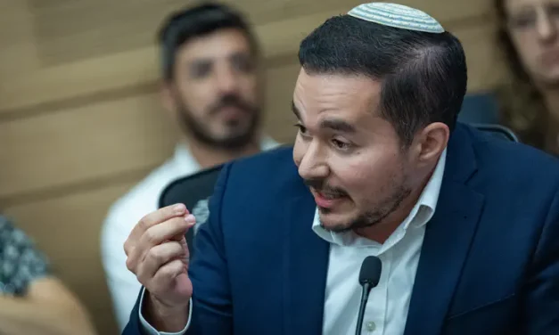 Dan Illouz leaves Likud
