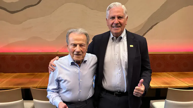 At tribute to Auschwitz survivor Jerry Wartski, Blakeman warns: The Jews are the appetizer