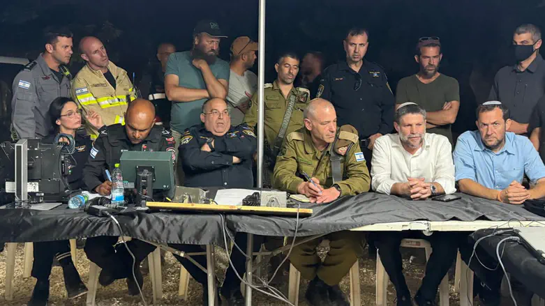 Smotrich at Havat Gilad: We will rebuild everything