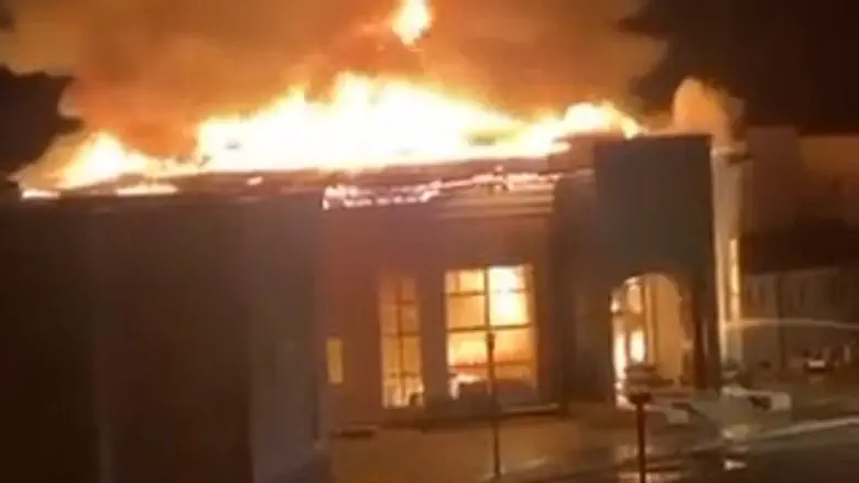 Massive fire at Ba’al Hatanya’s gravesite in Ukraine