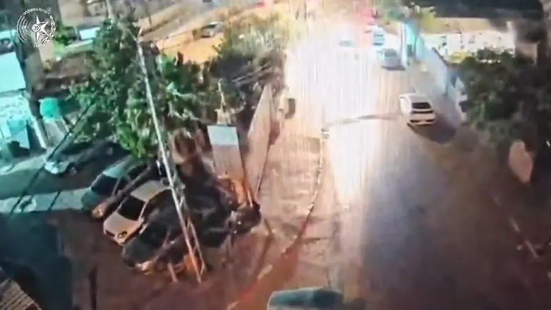 Jerusalem man indicted for firework attack on police