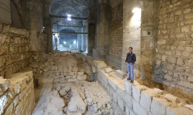 Rare First Temple mold discovered beneath Tower of David