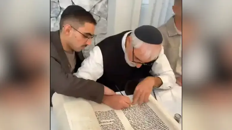 Two years in waiting: Rom Braslavski completes Torah started during his captivity