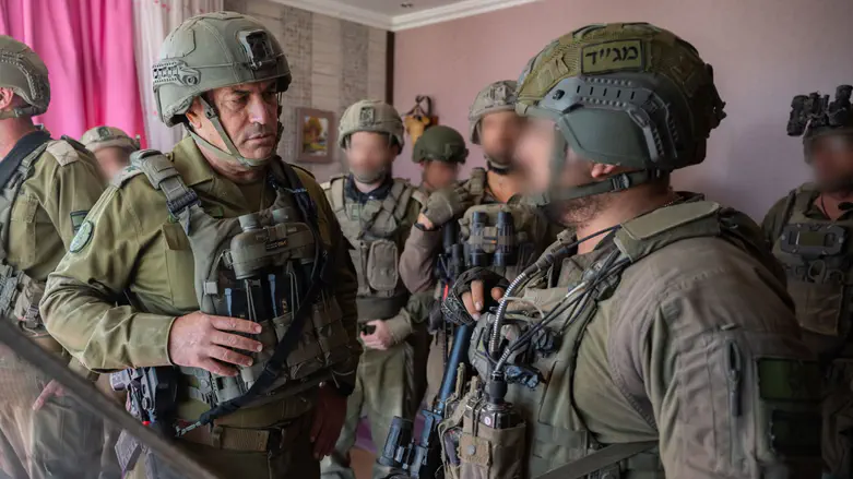 Zamir: IDF won’t leave Lebanon security zone until long-term security is guaranteed