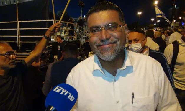 Israeli Arab Advocate: Silent Arab majority wants a pro-Israel party