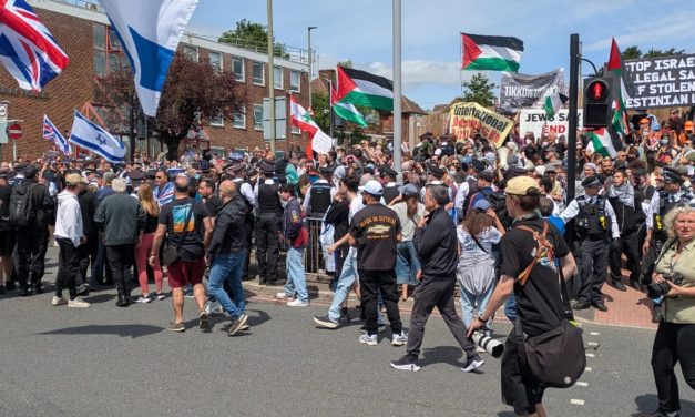 UK Anti-Zionist Jewish group pickets to remove charity status of JNF outside Charity Commission