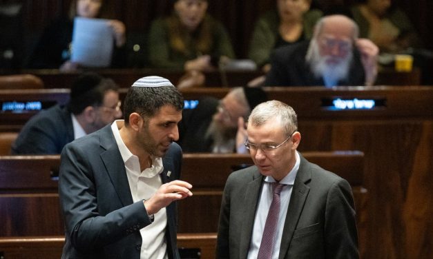 Constitutional crisis? Israeli gov’t says it will ignore Supreme Court freeze on media regulator