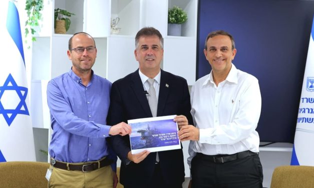 Israel launches new search for natural gas in the Mediterranean Sea