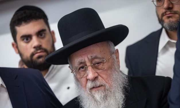 Shas spiritual leader appears to open door to Eisenkot government, says Netanyahu ‘won’t repent’