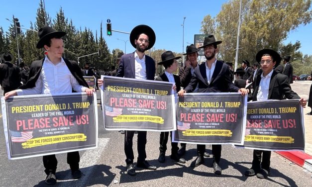 Ultra-Orthodox protesters block roads demanding end to IDF recruitment