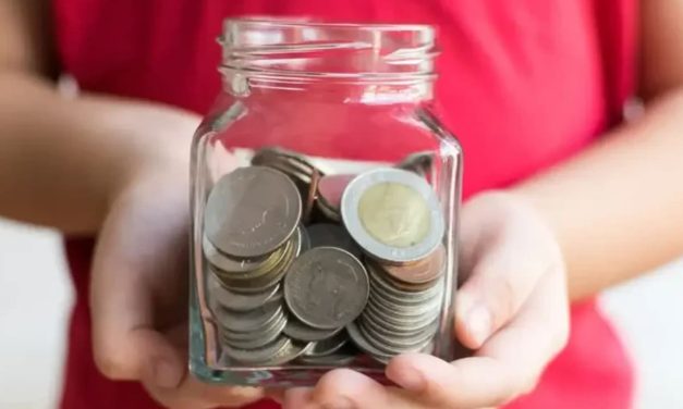 Banks are storming your children: Eight-year-olds do not need a credit card