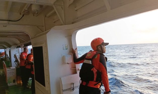Five survivors found clinging to fish trap after Indonesian boat sinks with dozens missing